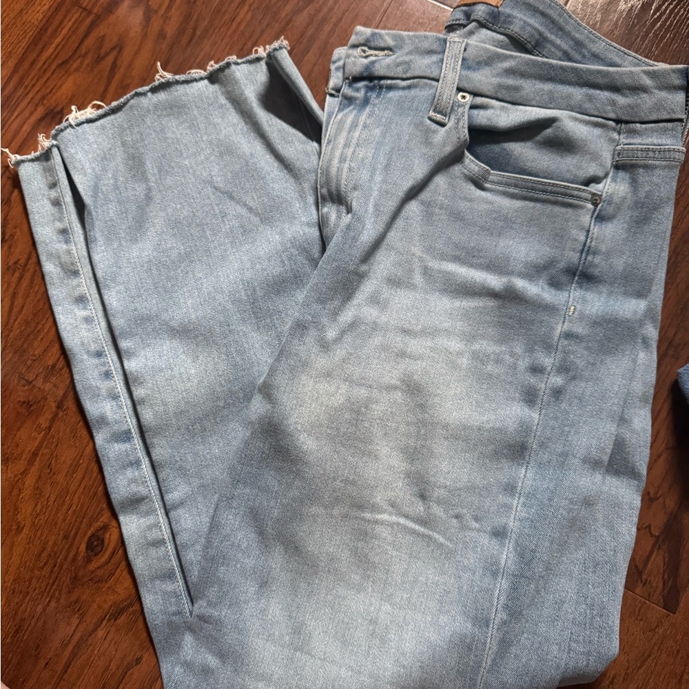 Joe's Jeans Hi (Rise) Honey High Rise Curvy Crop Boot Jean- Chloe